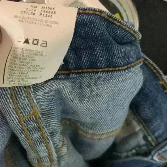 Vibrant miu denim size 30 waist - Picture 7 of 7
